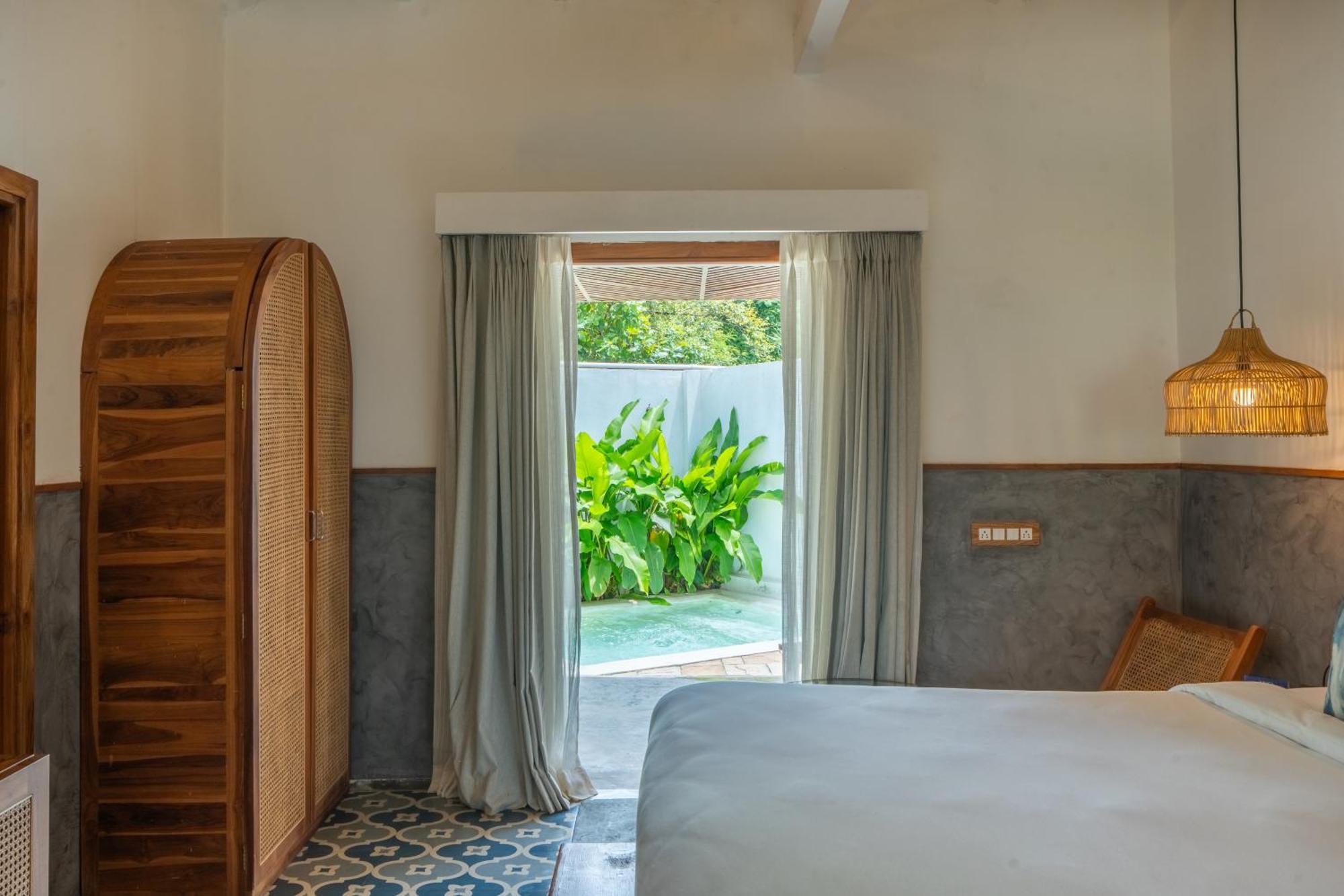 Azora By Ayatana, Goa Hotel Morjim Buitenkant foto