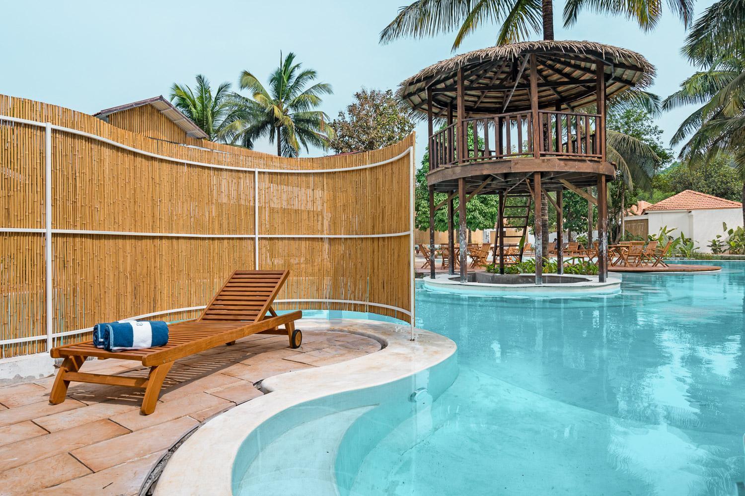 Azora By Ayatana, Goa Hotel Morjim Buitenkant foto