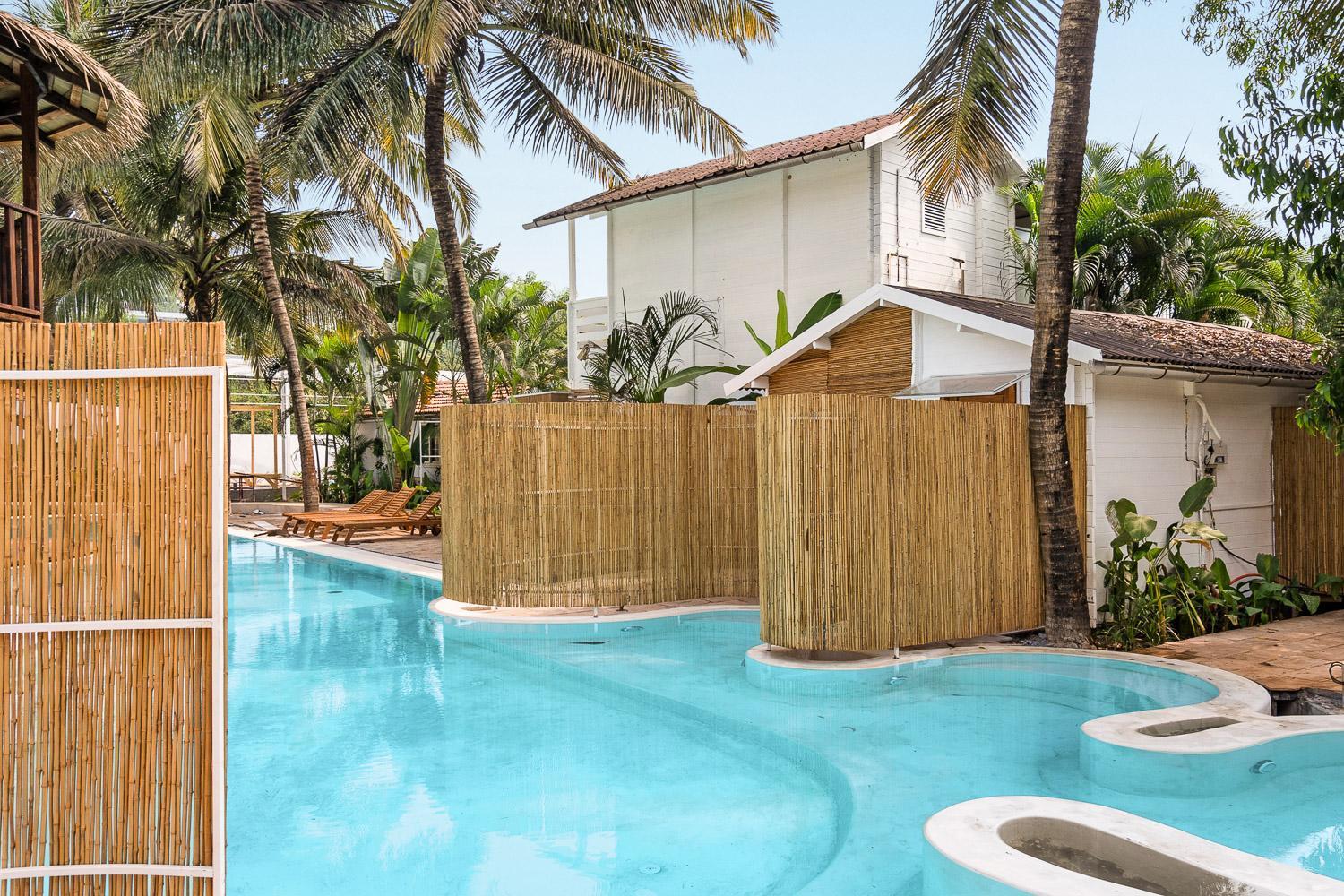Azora By Ayatana, Goa Hotel Morjim Buitenkant foto