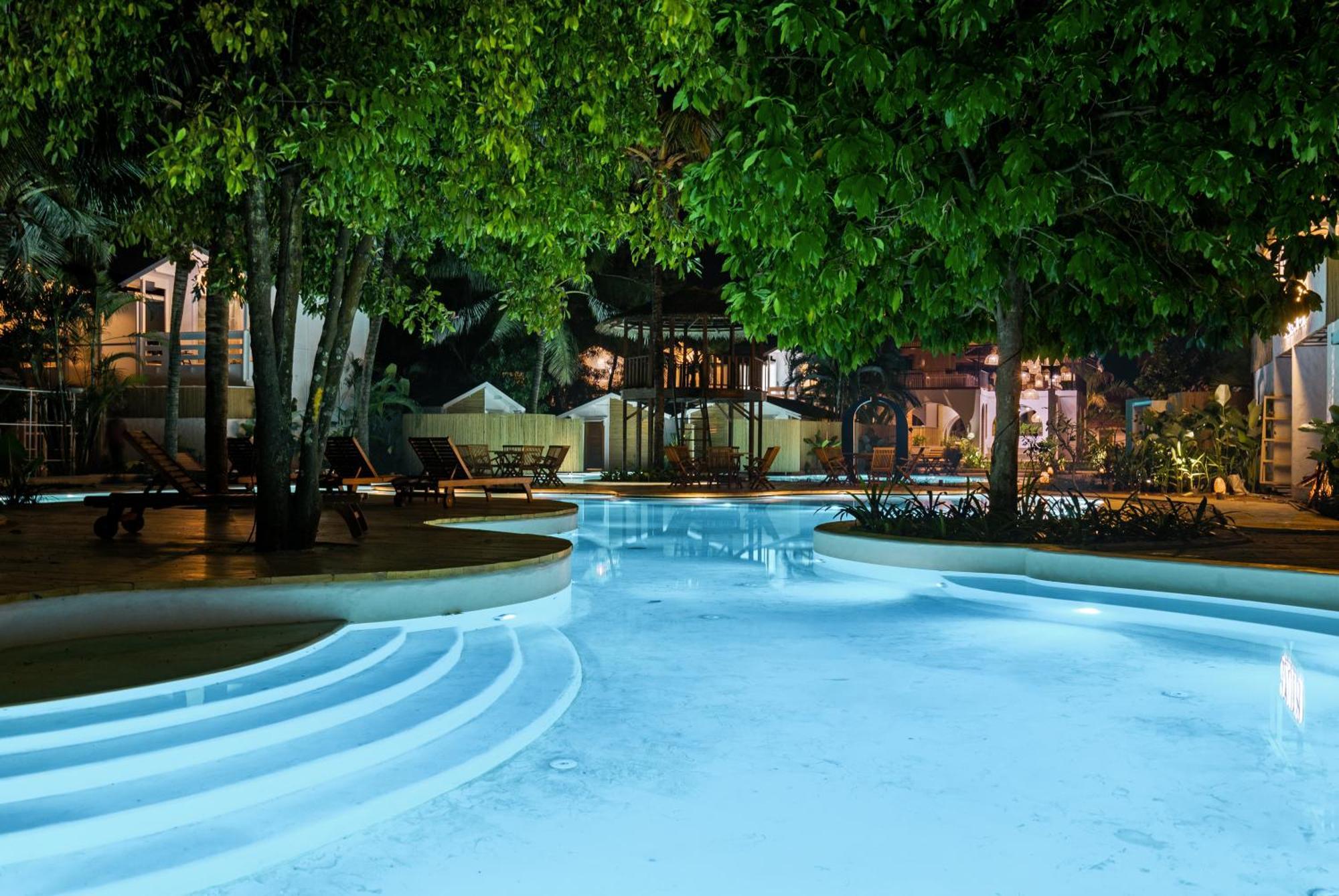 Azora By Ayatana, Goa Hotel Morjim Buitenkant foto